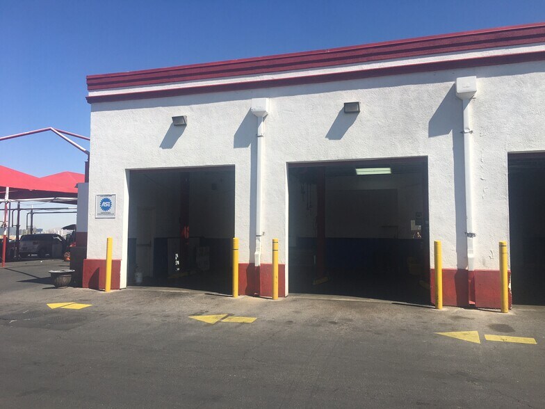 More Photos Of 7235 S Rainbow Blvd, Las Vegas Auto Repair For Lease