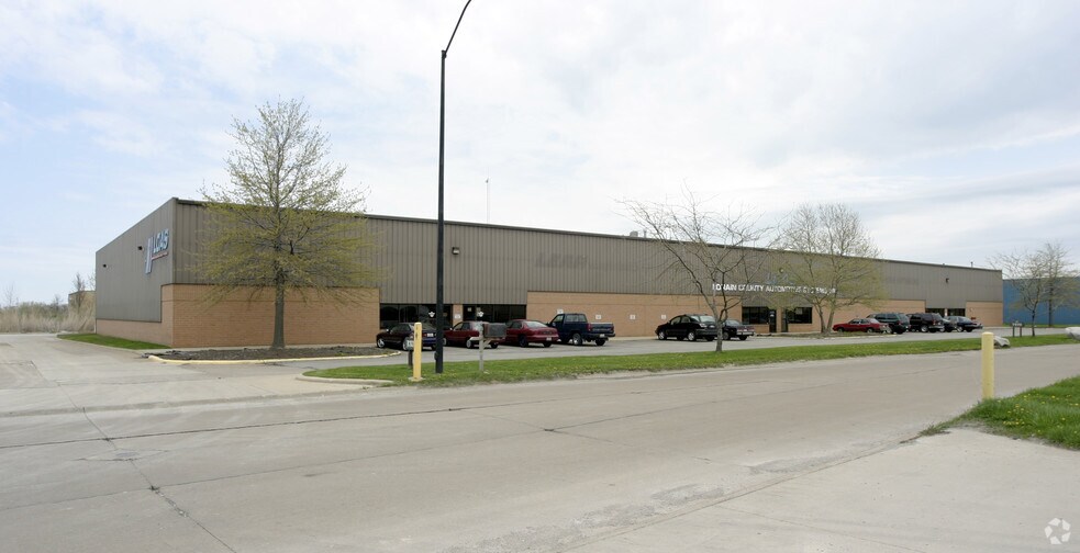 More Photos Of 7470 Industrial Parkway Dr, Lorain Manufacturing For Sale