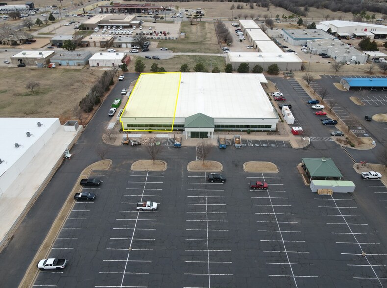 More Photos Of 3101 Technology Dr, Edmond Office For Lease