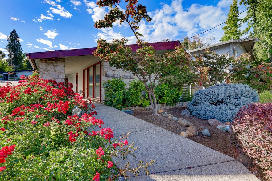 More Photos Of 316 S Auburn St, Grass Valley Medical For Sale
