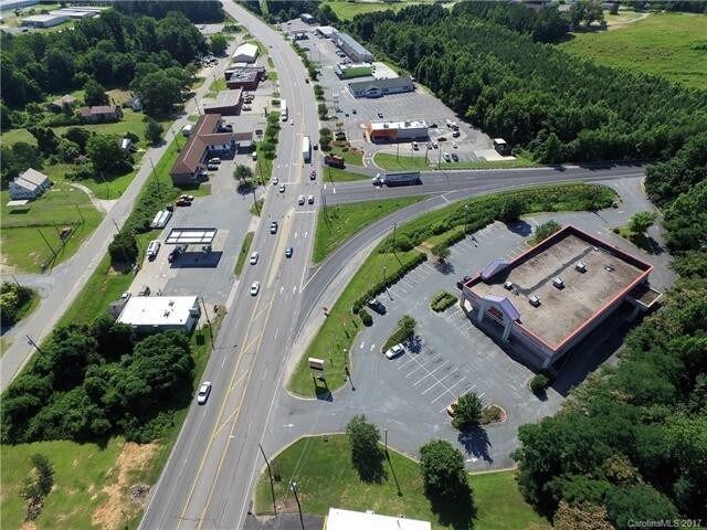 More Photos Of 1154 E Caswell St, Wadesboro Storefront Retail Office For Lease