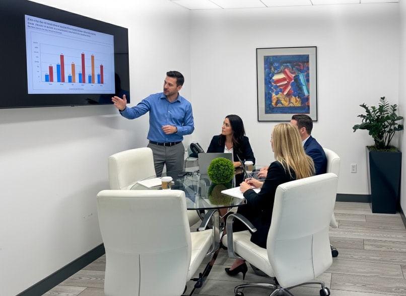 More Photos Of 460-464 N Beverly Dr, Beverly Hills Office For Lease