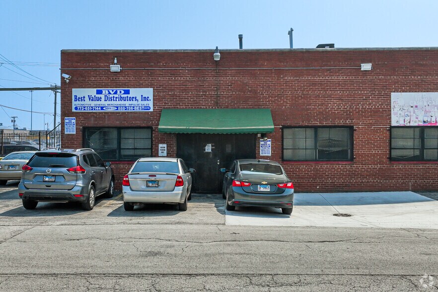 More Photos Of 101 W 84th St, Chicago Manufacturing For Lease
