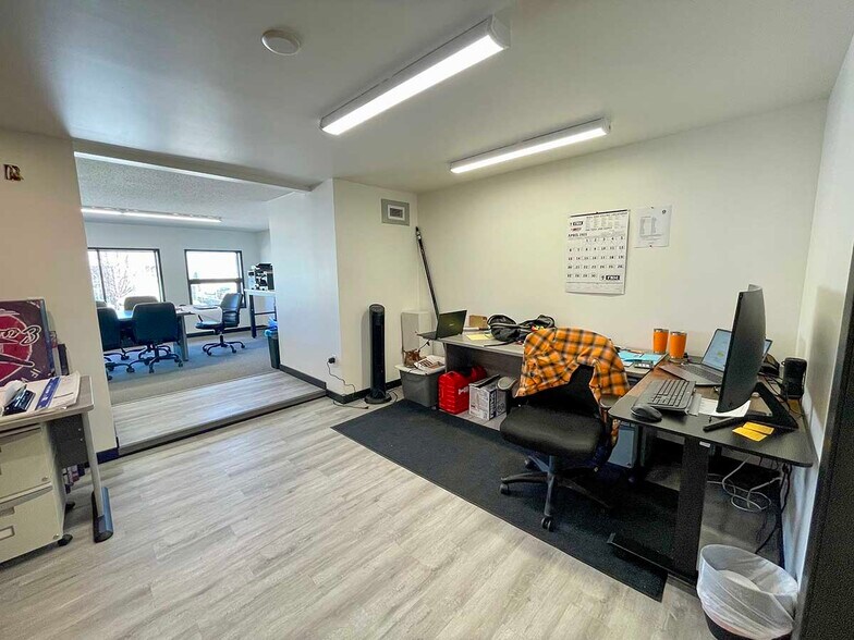 More Photos Of 715 Evans Crt, Kelowna Industrial For Lease