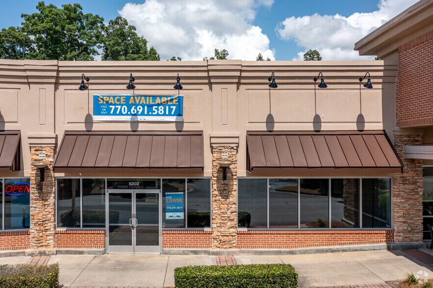 More Photos Of 5180-5238 Mcginnis Ferry Rd, Alpharetta Unknown For Lease