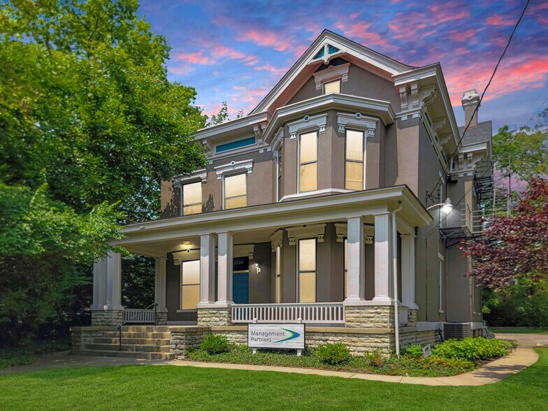 Primary Photo Of 1730 Madison Rd, Cincinnati Office For Sale