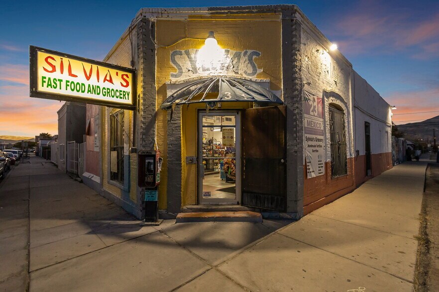 More Photos Of 2027-2027 1/2 Magoffin Ave, El Paso General Retail For Sale