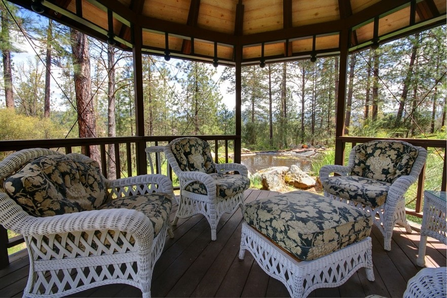 More Photos Of 48644 Victoria Ln, Oakhurst Hospitality For Sale