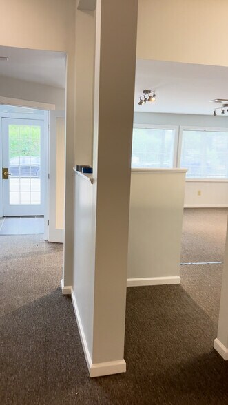 More Photos Of 102 Farnsworth Ave, Bordentown Storefront Retail Office For Sale