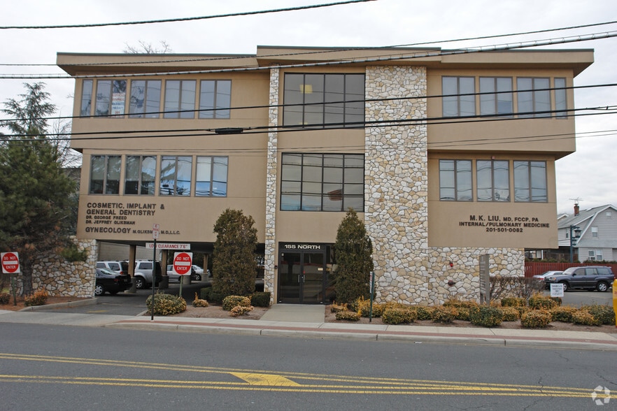 More Photos Of 155 Washington Ave N, Bergenfield Medical For Lease