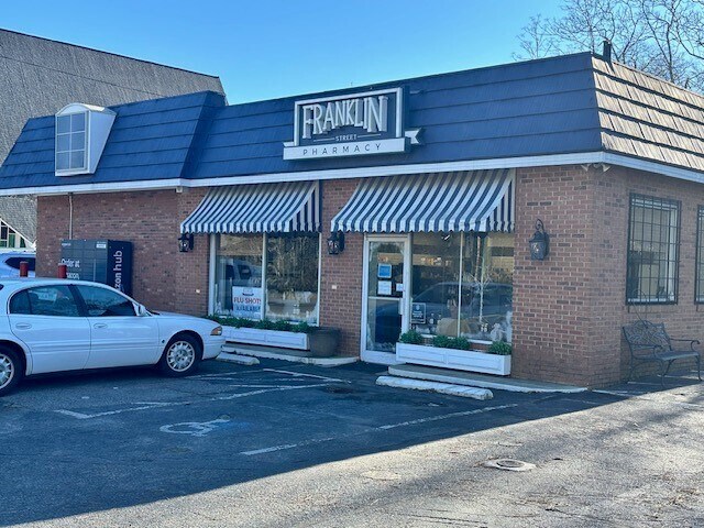 More Photos Of 610 E Franklin St, Monroe Drugstore For Sale