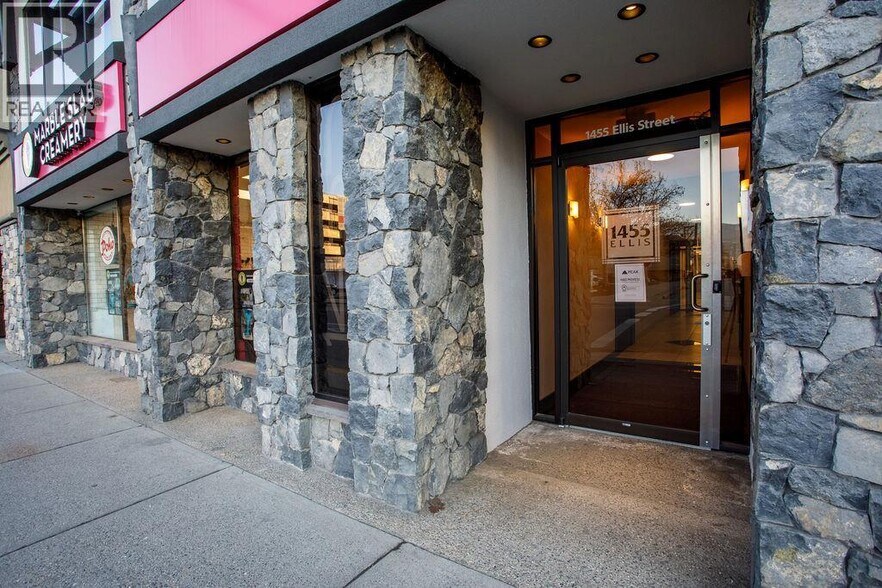 More Photos Of 1455 Ellis St, Kelowna Office Residential For Sale