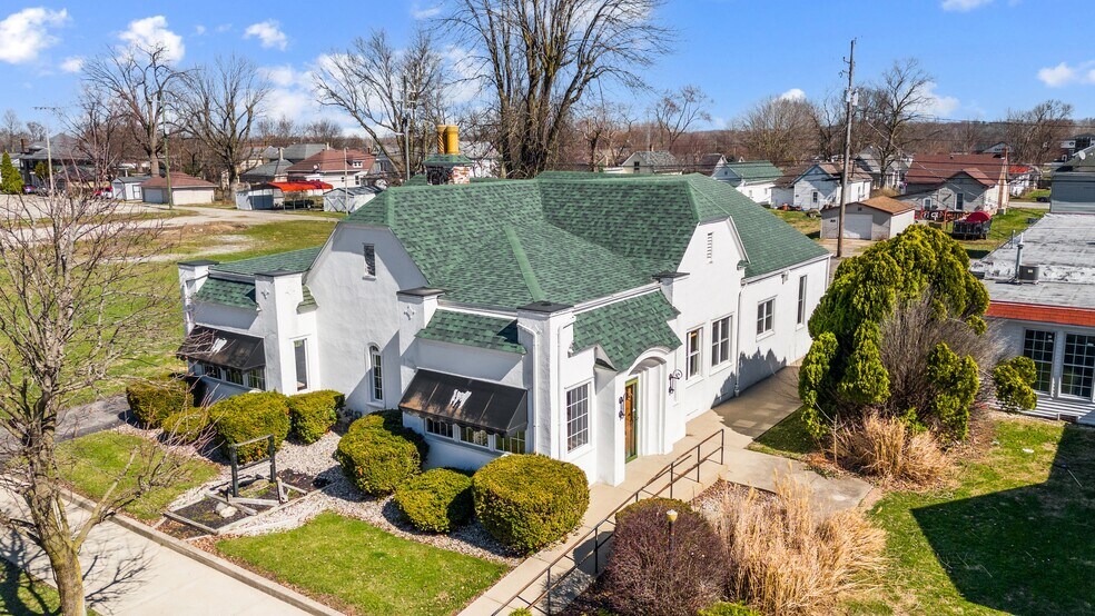 More Photos Of 1910 Virginia Ave, Connersville Healthcare For Sale