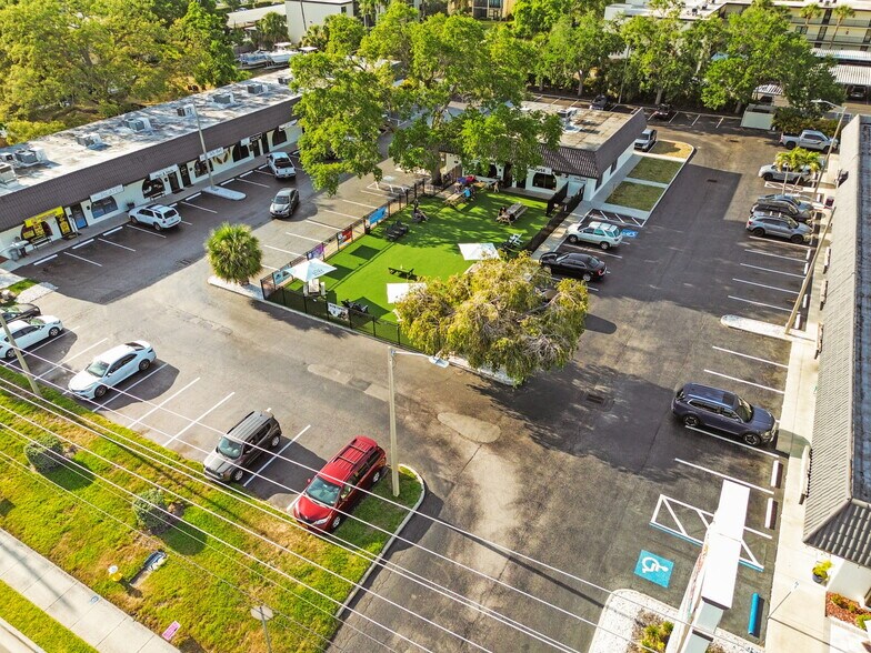 More Photos Of 14219 Walsingham Rd, Largo Unknown For Lease