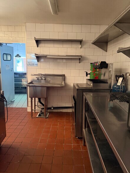 More Photos Of 3129 W Sunset Blvd, Los Angeles Apartments For Lease