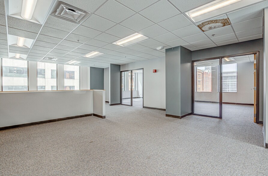 More Photos Of 35 E 7th St, Cincinnati Office For Lease