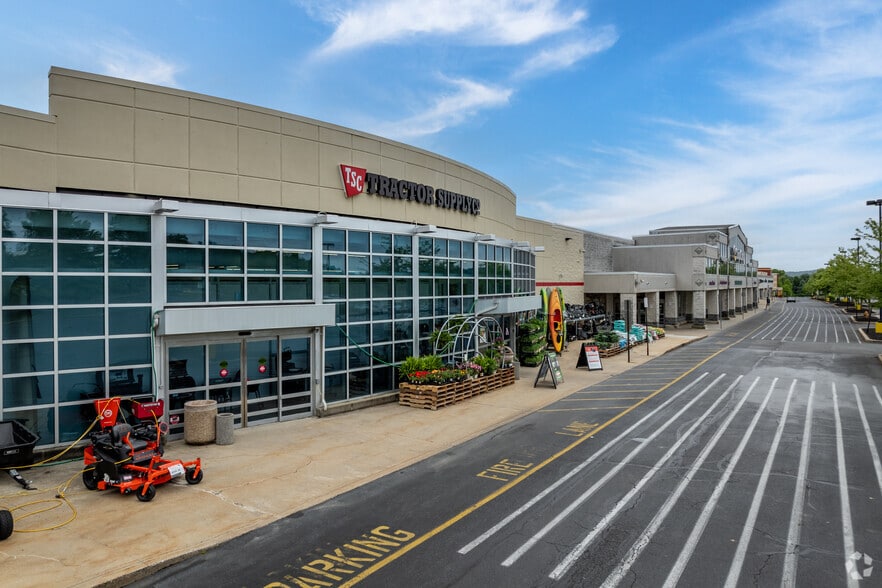 Primary Photo Of 1246-1280 Route 22, Phillipsburg Freestanding For Lease