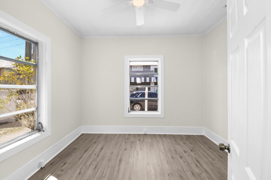 More Photos Of 300 SE Detroit Ave, Stuart Office For Sale