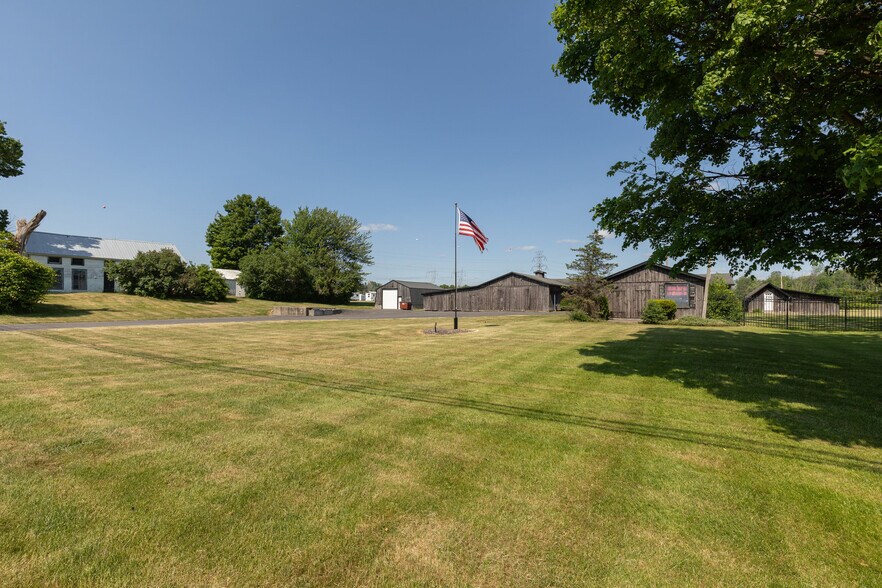 More Photos Of 8662 Brewerton Rd, Cicero Industrial For Sale