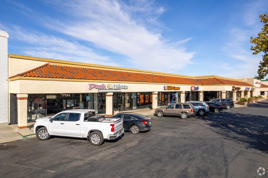 More Photos Of 1743 E Palmdale Blvd, Palmdale Department Store For Lease