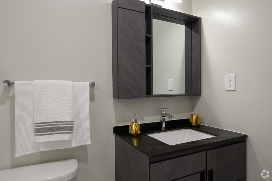 More Photos Of 4419 Ludlow St, Philadelphia Apartments For Lease