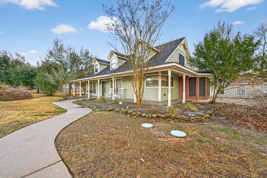 Primary Photo Of 8911 West Ln, Magnolia Office For Sale