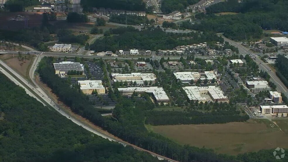 Primary Photo Of 410 Peachtree Pky, Cumming Coworking Space