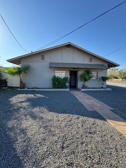 More Photos Of 17648 N 32nd St, Phoenix Warehouse For Lease
