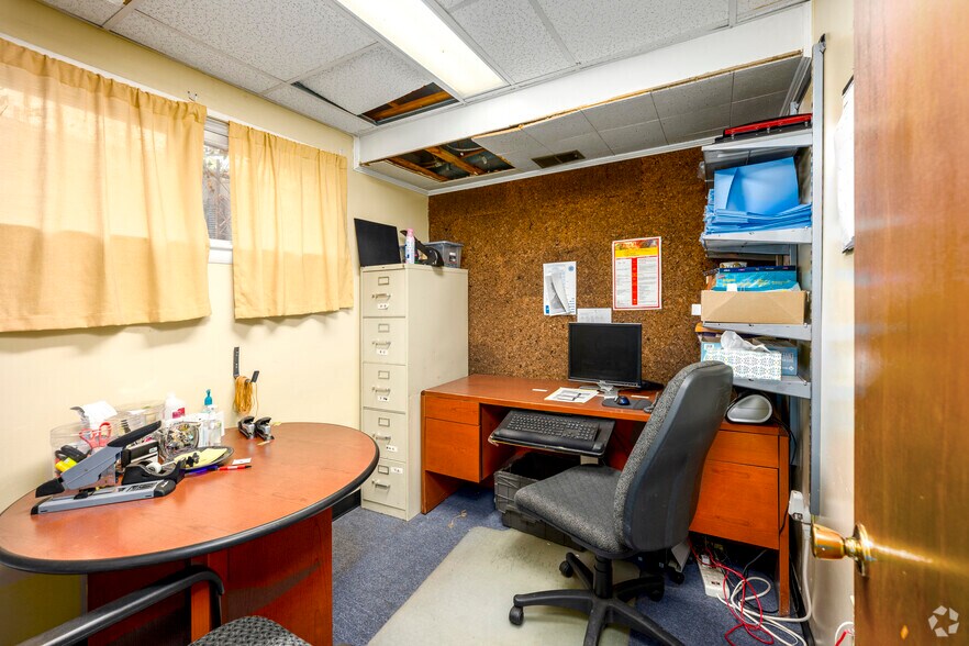 More Photos Of 601 Eastern Ave NE, Capitol Heights Medical For Sale