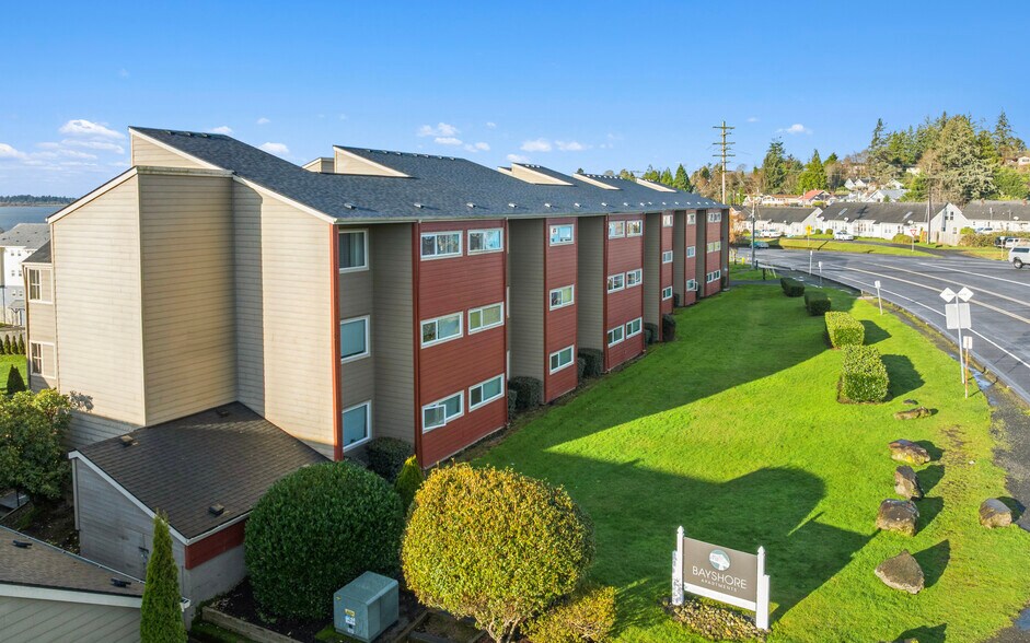 More Photos Of 1400 W Marine Dr, Astoria Apartments For Sale