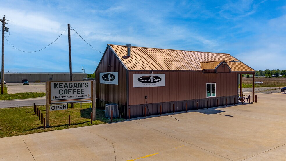 More Photos Of 55751 E Highway 85A, Bernice Restaurant For Sale