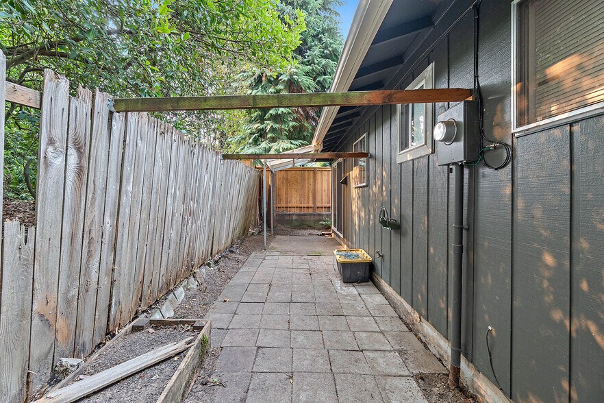 More Photos Of 816-818 SE Nehalem St, Portland Manufactured Housing Mobile Home Park For Sale