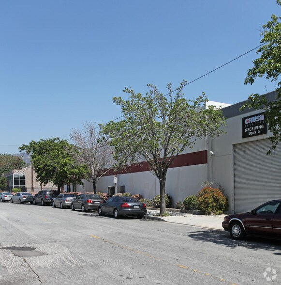 More Photos Of 1840 Valpreda St, Burbank Manufacturing For Lease