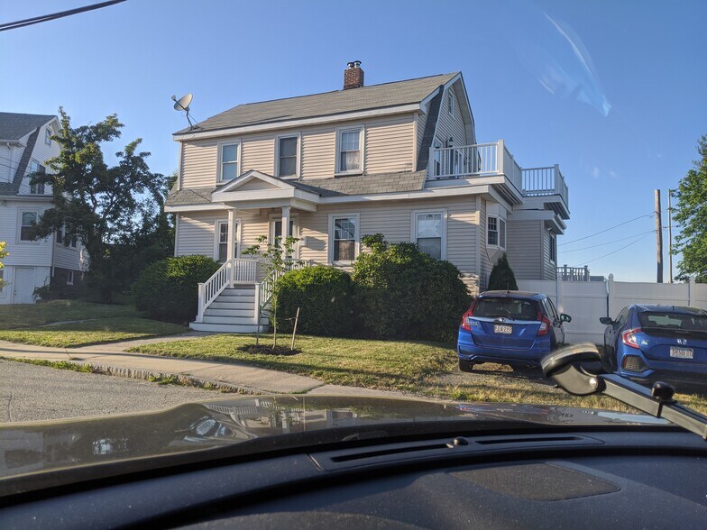 More Photos Of , Quincy Specialty For Sale