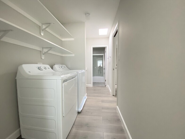 More Photos Of 631 Masonic Way, Belmont Apartments For Sale