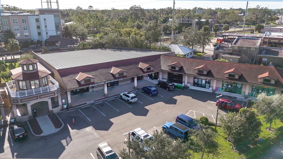 More Photos Of 351-355 N Ronald Reagan Blvd, Longwood Restaurant For Sale