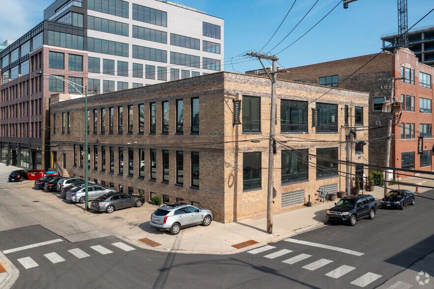Primary Photo Of 327 N Aberdeen St, Chicago Loft Creative Space For Lease