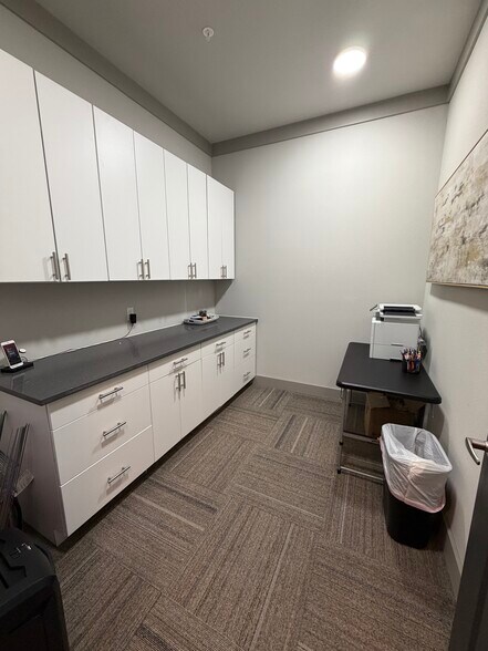 More Photos Of 1312 W Exchange Pky, Allen Medical For Lease
