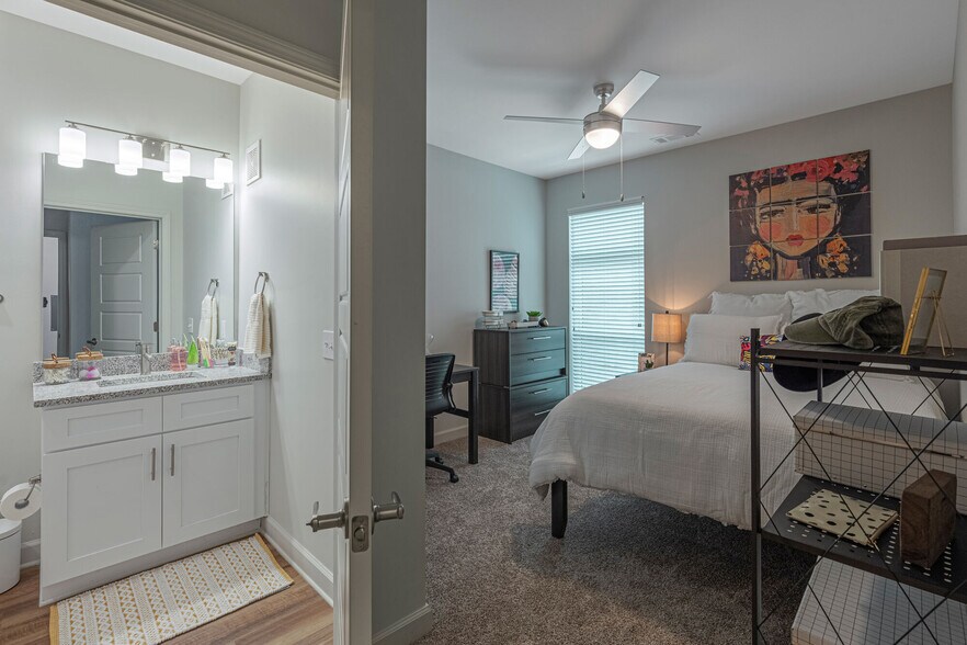 More Photos Of 114A Sutherlin Dr, Warner Robins Apartments For Lease