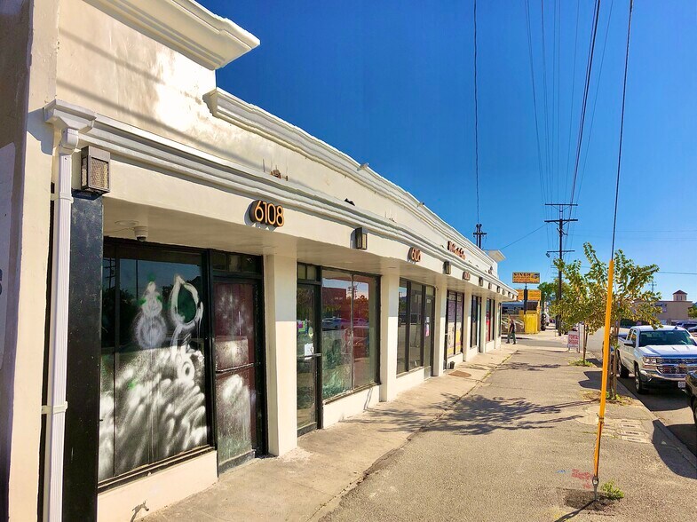 More Photos Of 6100-6108 Vineland Ave, North Hollywood Freestanding For Lease