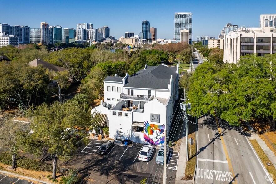 More Photos Of 227 N Eola Dr, Orlando Hotel For Lease