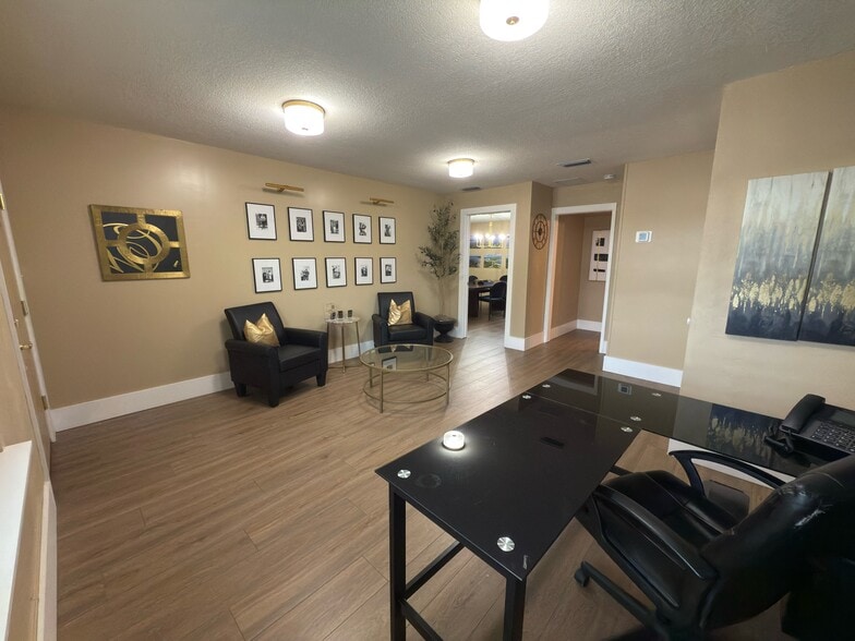 More Photos Of 160 SW Nightingale St, Keystone Heights Office For Sale