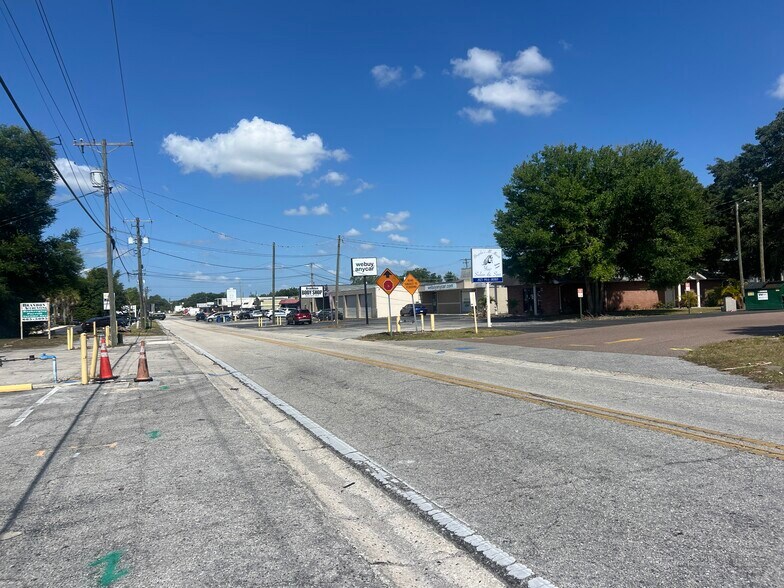 Primary Photo Of 107 W Robertson St, Brandon Medical For Sale