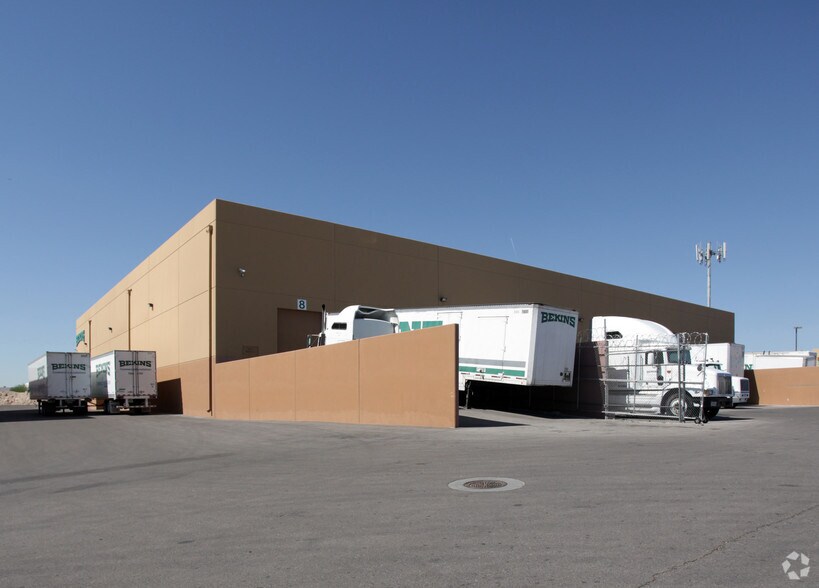 More Photos Of 4210 Sobb Ave, Las Vegas Warehouse For Sale