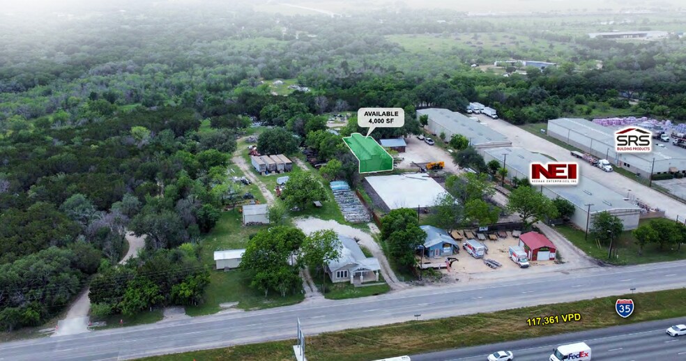 Primary Photo Of 9475 Interstate 35 N, New Braunfels Unknown For Lease