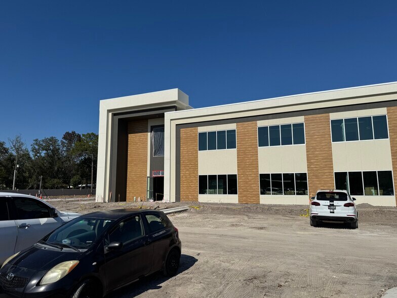 More Photos Of 3416 W Lake Mary Blvd, Lake Mary Office For Lease