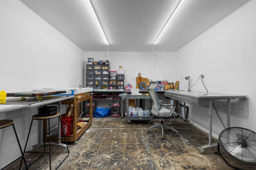 More Photos Of 333 S Commercial St, Aransas Pass Storefront For Sale