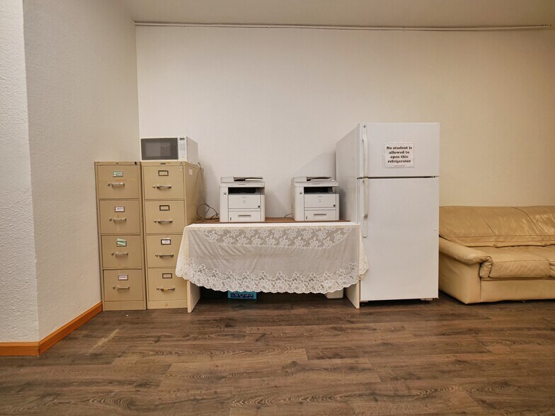 More Photos Of 1927-1929 Taraval St, San Francisco Apartments For Lease