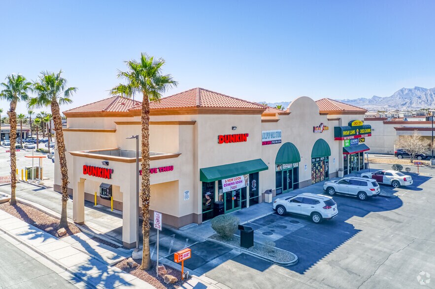More Photos Of 5801-5871 W Craig Rd, Las Vegas Unknown For Lease