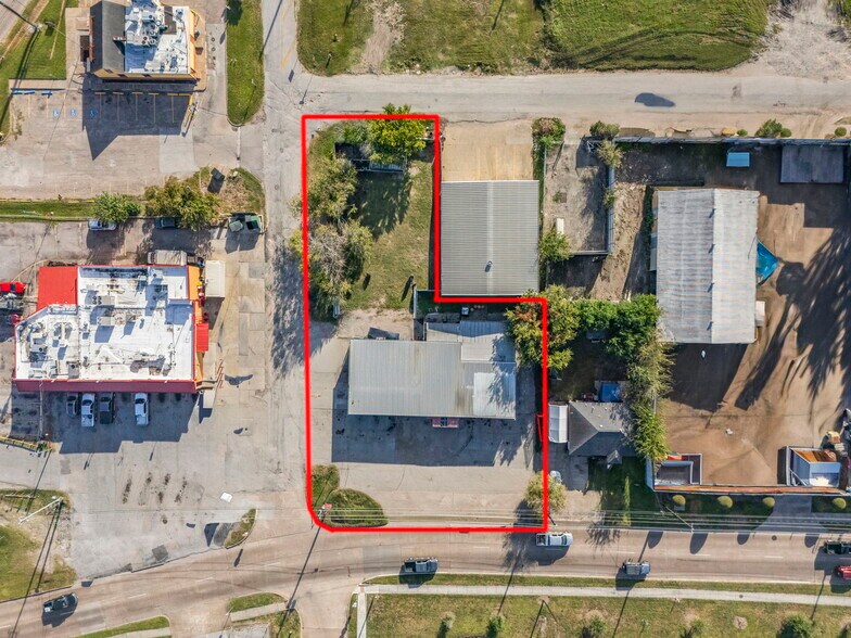 More Photos Of 1201 Preston Ave, Pasadena Auto Repair For Sale